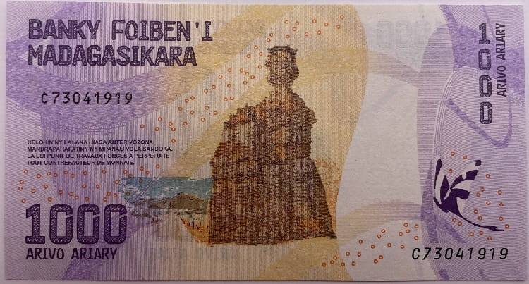 Madagaskar banknot 1000 Ariary 2017 r. UNC